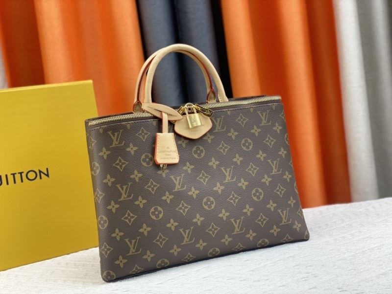 LV Shopping Bags